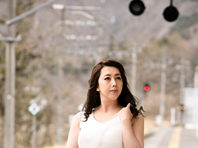 ひとり旅する女たち　見知らぬ人に抱かれたい　8時間　サンプル画像01